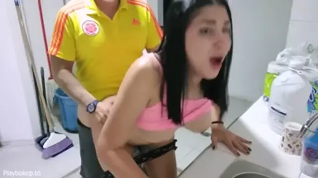 Kepergok Ibu Ngentot Dengan Kakak