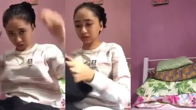 Mahasiswi Hijab Pulang Ngampus Remes Tetek Untuk Pacar